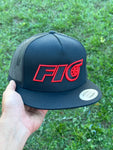 Fio 5 Panel Flat Brim Hat (Black / Red)